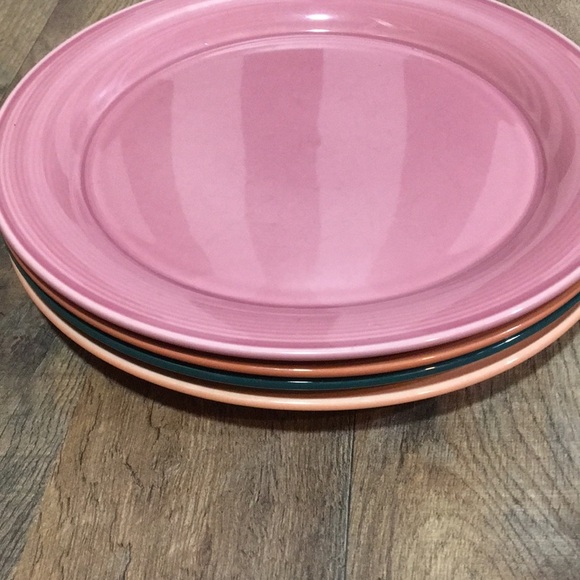 Nancy Calhoun Set Of 4 Multicolor Matching Rainbow Dinner Plates Made in Japan - Picture 15 of 17